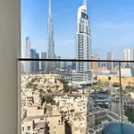 Keysplease Beautiful 2Br Burj Khalifa View, Burj Royale Downtown