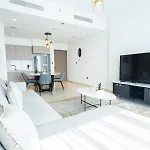 Mh- Act Tower - Downtown 2Bhk-Ref 4104