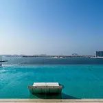 1Br Beachfront Cozy Apartment