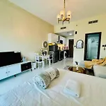 Contemporary And Cozy Living