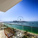 Splendid Sea View Apartment In La Vie By Dubai