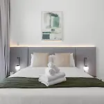 Maison Privee - Upscale Apt W/ Open Sea And Bluewaters Vws In Jbr