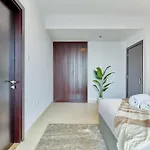 Bnbmehomes - The Court Tower