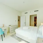 Seven Palm 1 Bed With Rooftop Infinity Pool