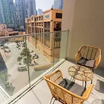 Stylish One Bedroom Next To Dubai Mall L Boulevard