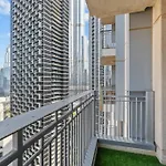 Stand Point Luxury Living In Downtown Dubai