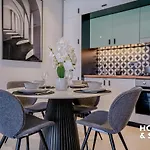 Modern 2Br At Collective, Dubai Hills
