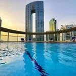 Lxry Full Marina View & Rooftop Pool 40% Off