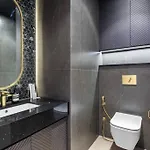First Class 2Br With Burj Khalifa And Downtown View