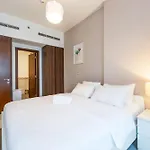 Oraya - Cozy 2Br In Reva Residence I Direct Pool Access