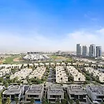 Cozy Studio In Damac Hills