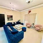Luxury 1 Bed - Pool View - Ready