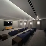 Magnificent - Cozy 2 Bhk Retreat In Downtown Dubai