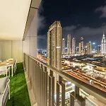 Downtown Views Apartment - Burj Khalifa & Fountain View