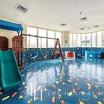 Lux The Icon Tower Jlt Suite