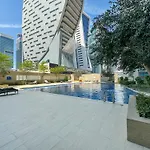 Mira Holiday Homes - Newly Furnished Studio In Business Bay