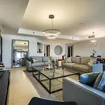 Balqis Residences I Spacious And Modern 4Bdr I Palm Jumeirah