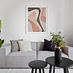 Silkhaus High Floor 1 Bdr With Metro Nearby