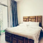 Al Wahid Holiday Homes