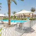 Keysplease Beautiful 3 B/R Villa With Garden, Serena