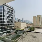 Premium 1 Bedroom Apartment At Diamond Jumeirah Garden City 1
