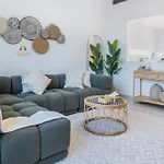 Fully Furnished 2 Bed Room In Jvc, Hosted By Desert City Stays