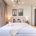 Jubilant Studio At Sky Gardens, Difc By Deluxe Holiday Homes
