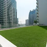 Relaxing 2Br At Vera Residences