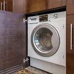 Experience Sparkle Tower Living In Jbr - Suiteable