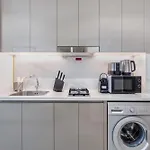 Stylish & Luxury Apt Riviera 19 2 Adult & 1 Kid