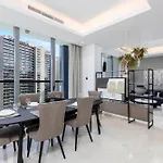 Maison Privee - Classy Urban Retreat With Amazing Dubai Canal Views