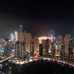 Luxury 3 Bedroom Vida Apartment High Floor