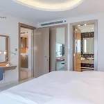 Mira Holiday Homes - Luxury 1 Bedroom In Damac Paramount A