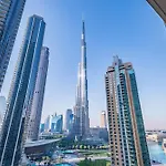 Deluxe 3Br Apartment With Assistant Room At Act One Act Two Tower 2 In Downtown Dubai By Deluxe Holiday Homes
