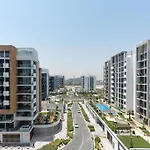Studio - 12 Min Downtown - Pool - Azizi Riviera