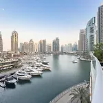 First Class 2Br Elevated Luxury With Terrace