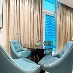 Two Bed Apartment In Damac Upper Crest Tower Near Burj Khalifa Dubai - Ezytrac Vacation Homes