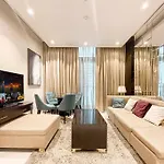 Two Bed Apartment In Damac Upper Crest Tower Near Burj Khalifa Dubai - Ezytrac Vacation Homes