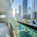 Two Bed Apartment In Damac Upper Crest Tower Near Burj Khalifa Dubai - Ezytrac Vacation Homes