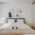 Mira Holiday Homes - Lovely 3 Bedroom In Bluewaters With Sea View