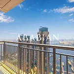 Spectacular 3 Bedroom On Waterfront In Harbour Views