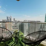 Stylish 2-Bedroom Escape Near Dubai Mall
