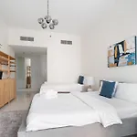 Apt In Marina, Damac Heights 804
