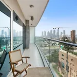 Apt In Marina, Damac Heights 804