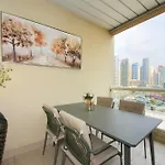 Stunning Marina View Apartment In Marina Sail Tower By Truebleu Vacation Homes