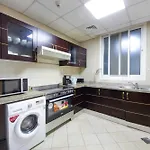 Stunning Marina View Apartment In Marina Sail Tower By Truebleu Vacation Homes