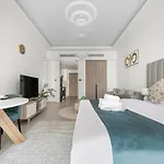 Stonetree - Brand New Studio - Prime Location