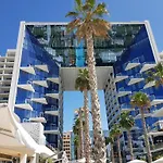 Luxury Stay At Five Palm Residence