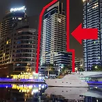 Luxury 1 Bedroom Full Marina View, Sleeps 5, 1 Min To Metro