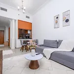 Luxurious 1-Bedroom Apartment In Dubai Marina